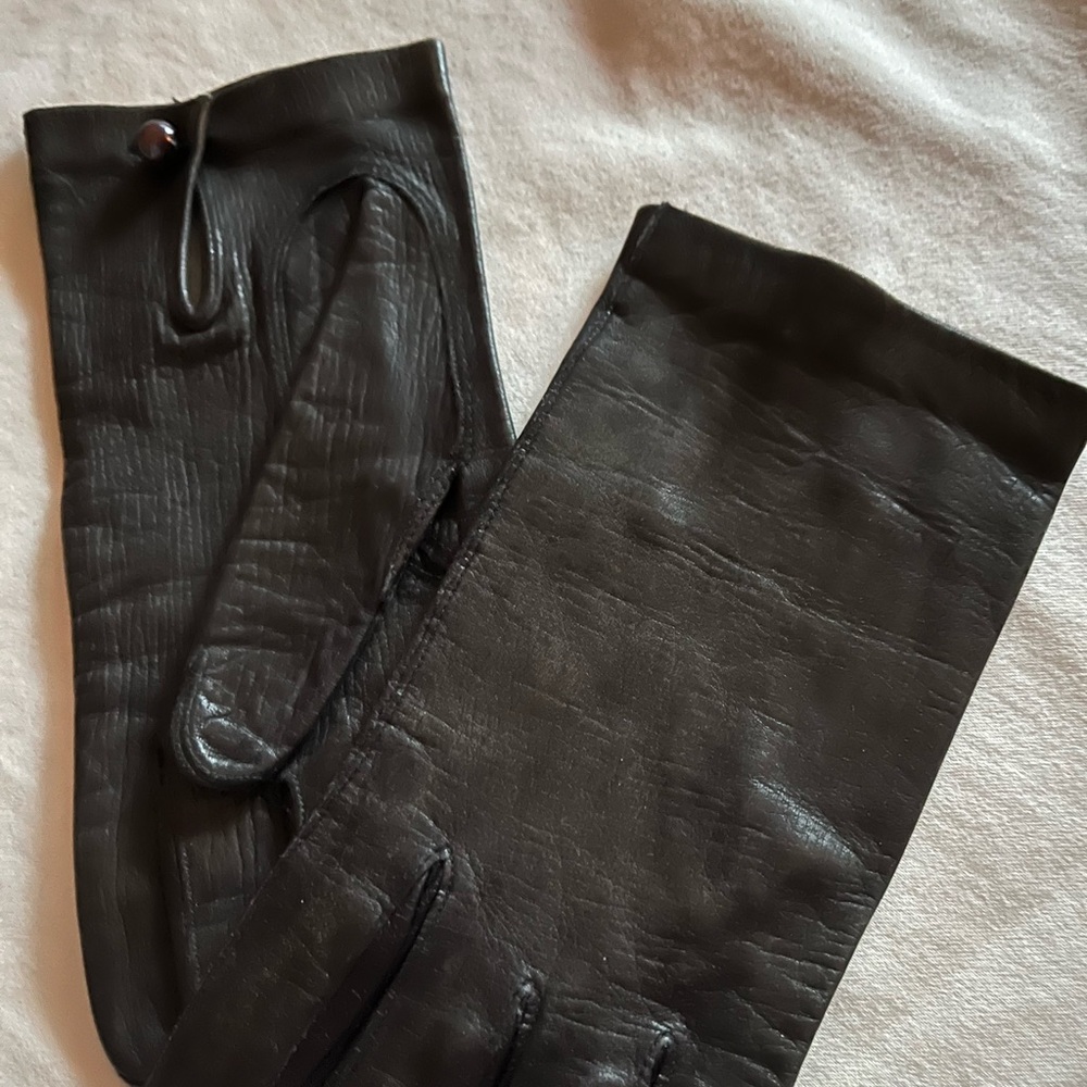 Unlined Leather Gloves